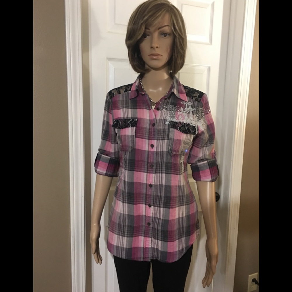 Roar brand pink and black button down